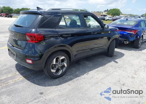 2021 Hyundai Venue Sel z USA, uszkodzony, nr VIN KMHRC8A31MU115576